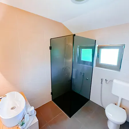 Velvet House Lohovo *