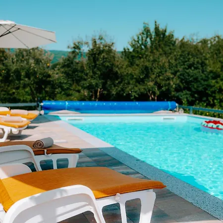 Velvet House Lohovo * Bihac