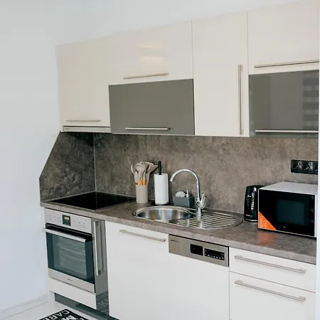 Velvet House Lohovo Вилла Бихач