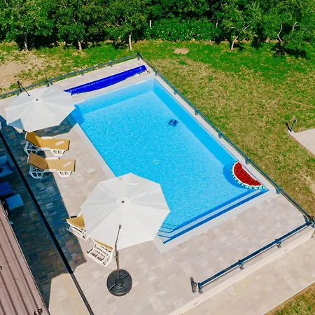 Velvet House Lohovo Вилла